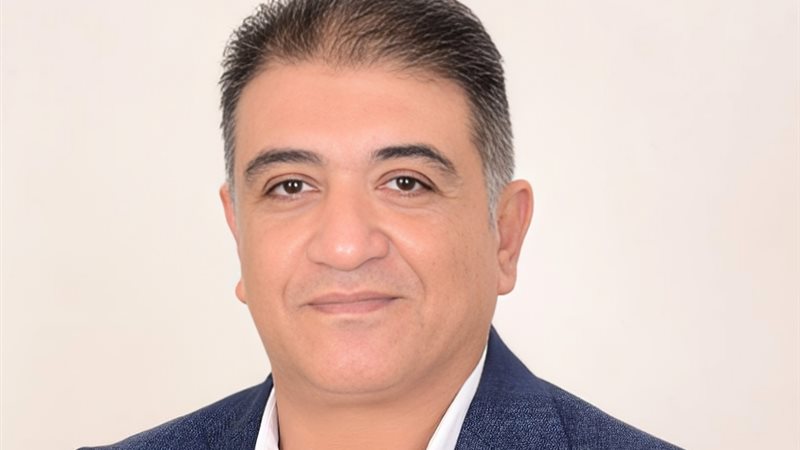 الدكتور خالد مهدي،