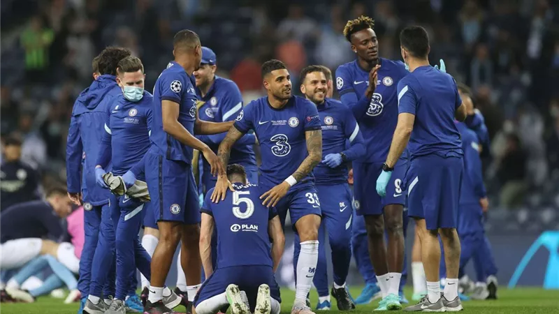 تشيلسي يواجه نيوكاسل في معركة التأهل لدوري أبطال أوروبا