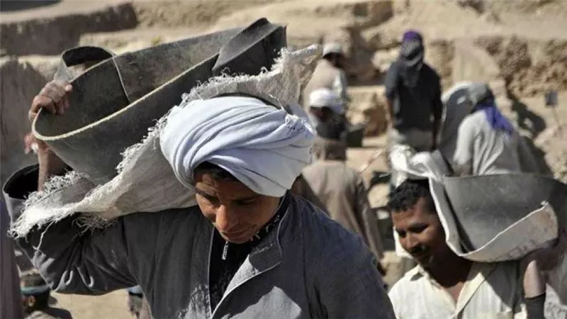 بعد إصدار قانون العمل الجديد.. تعرف على أهم بنوده