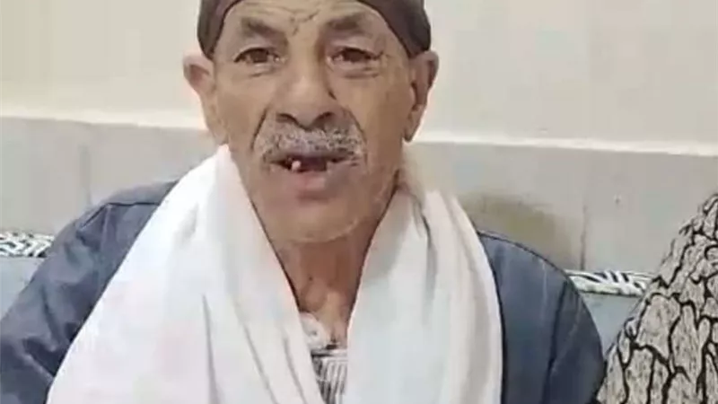 مسن يستغيث بمدير أمن كفر الشيخ: