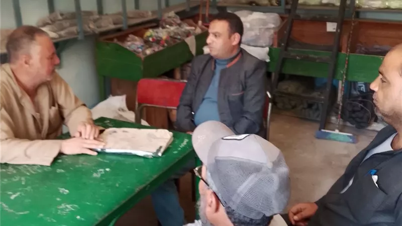 شيخ الصيادين بالشخلوبة يطالب بتحسين الخدمات ويؤكد أهمية الجزيرة كمصدر رزق