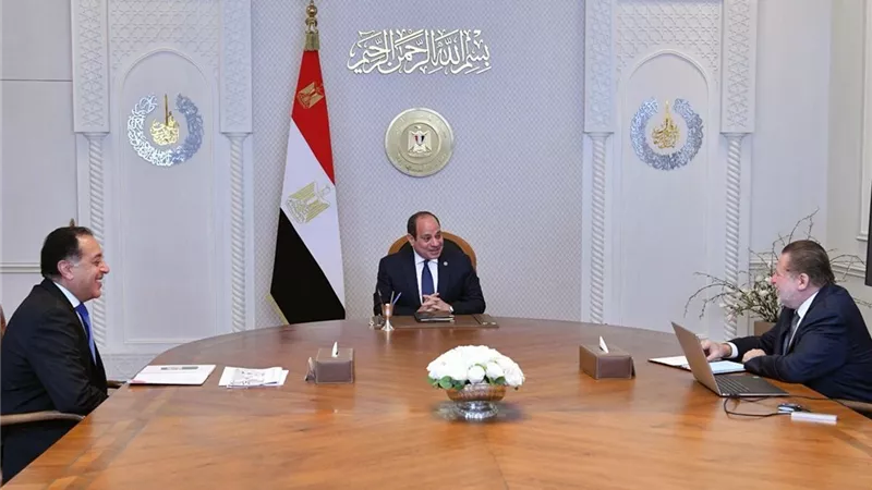 الرئيس السيسي يوجه بتوفير الظروف الملائمة لجذب مزيد من الاستثمارات الأجنبية 