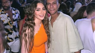 زوجة عصام صاصا تثير الجدل.. هل انفصلت عن مطرب المهرجانات؟