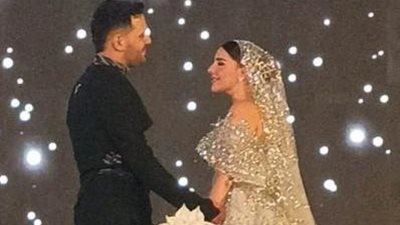 من ميكا إلى يارا.. محطات مسلم العاطفية تثير الجدل