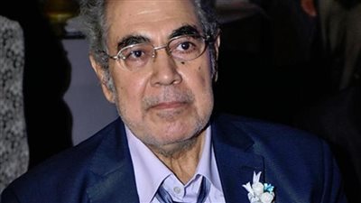  «عملية جراحية وأورام بالرئة».. صبري عبد المنعم يكشف عن معاناته مع المرض