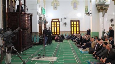 خطبة الجمعة اليوم.. الفطرة السليمة في حسن الخلق مع الناس 