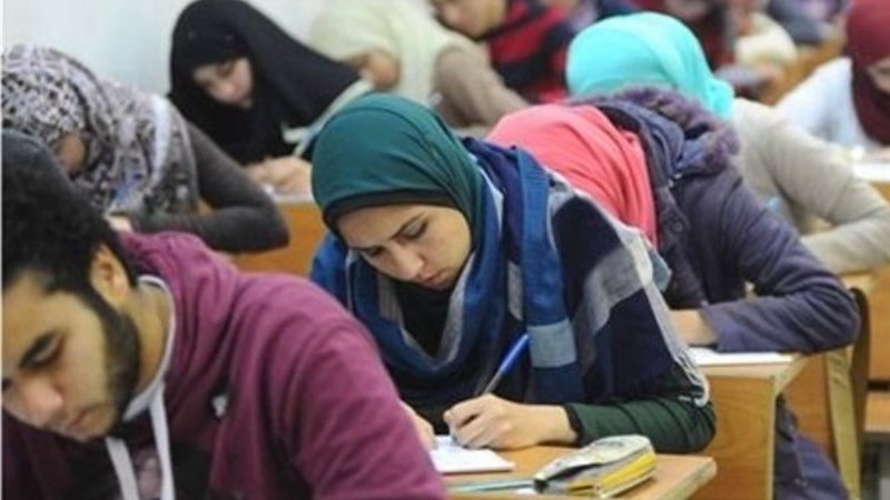 امتحانات نهاية العام