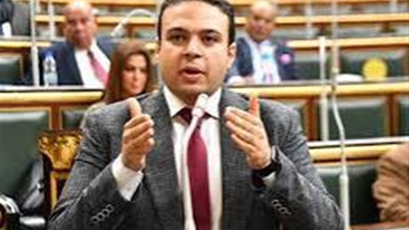 عبد المنعم إمام 
