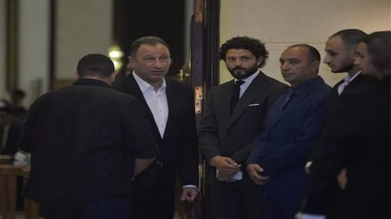 الخطيب وفاروق جعفر في عزاء الراحل مصطفى رياض