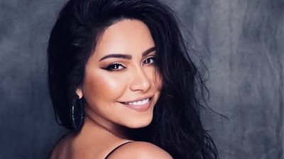 معاناة نفسية وضغوط بمحيطها.. تسجيل صوتي لشيرين عبد الوهاب يثير الغموض والقلق