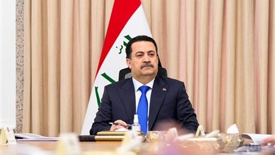 رئيس الوزراء العراقي يؤكد رفض بلاده أي حلول عسكرية في مضيق هرمز