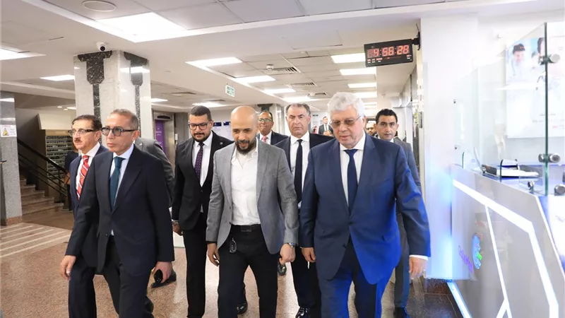 وزير التعليم العالي يؤكد ضرورة التعاون بين مستشفيات الجامعات لتحسين جودة الخدمة