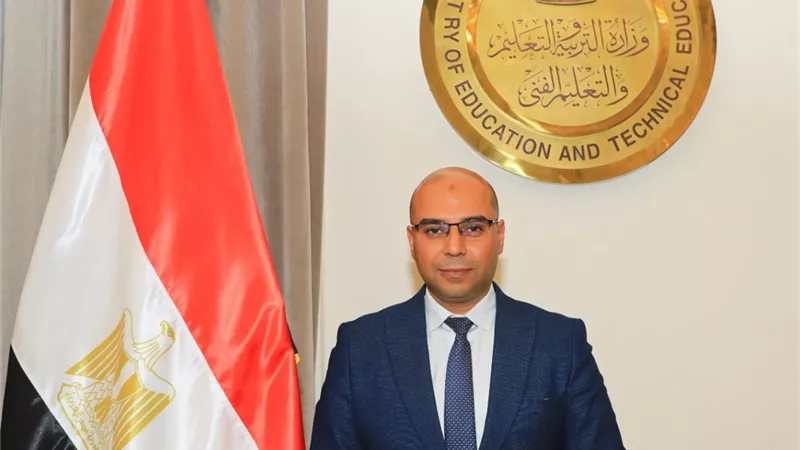 أول تعليق من التربية والتعليم بشأن شكاوى أولياء أمور المدارس الرسمية للغات بالجيزة