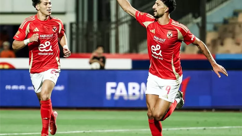 عقب تتويج الأهلي بالبطولة.. درع الدوري المصري يصل إلى ستاد القاهرة 