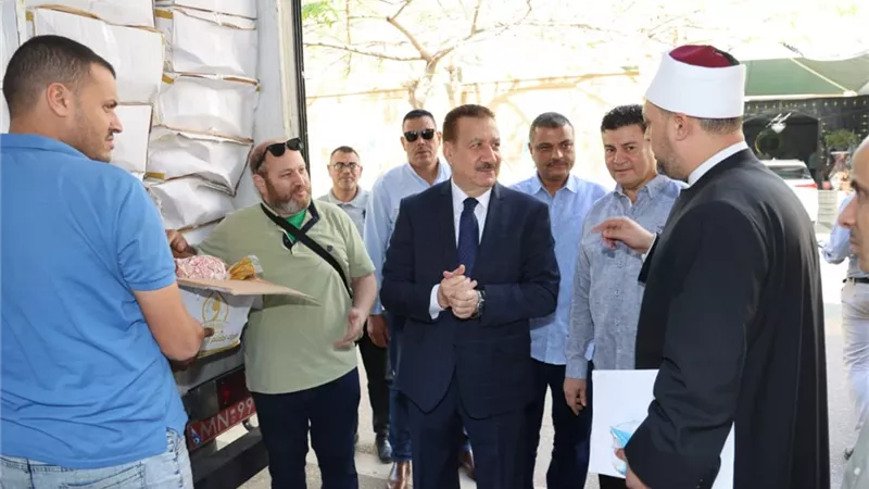 2 طن لحوم.. توزيع صكوك الإطعام على الأسر الأولى بالرعاية في المنوفية