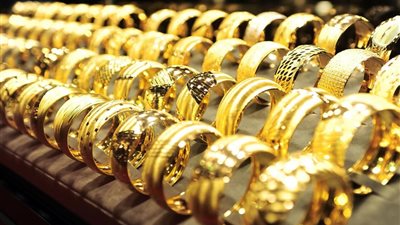 سعر الذهب خلال منتصف تعاملات اليوم السبت 31 مايو.. تراجع 20 جنيها