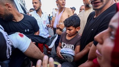 أغلبهم نساء وأطفال.. استشهاد 14 فلسطينيًا في غارة إسرائيلية على غزة 