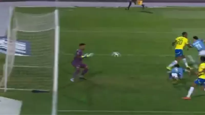نهائي إفريقيا.. أحمد سامي يعزز تقدم بيراميدز بهدف ثان أمام صن داونز 