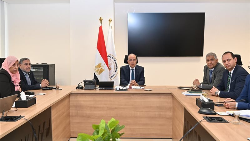 وزير الري