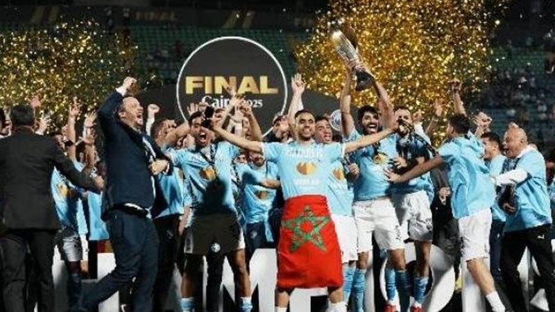 تتويج بيراميدز بدوري