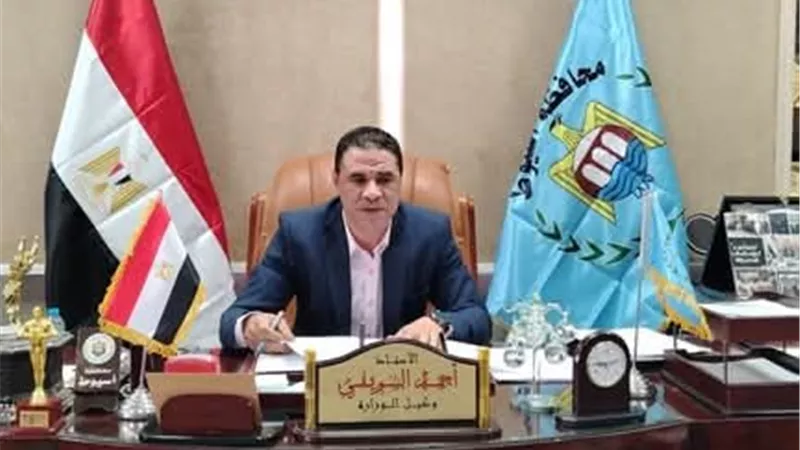 استعدادًا لعيد الأضحى المبارك.. وكيل رياضة أسيوط يجتمع مع مديري الإدارات 