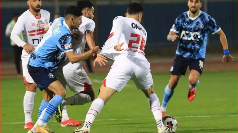 اتحاد الكرة يعلن طاقم تحكيم مباراة الزمالك وبيراميدز