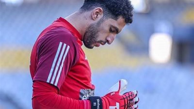 بعد الهزيمة الأولى.. هل يُكمل شوبير مسيرته بالمونديال؟