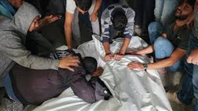  بينهم 16 قرب مراكز إغاثة.. استشهاد 22 فلسطينيا في غزة