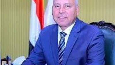 وزير النقل يكشف تفاصيل إنشاء مصانع عملاقة لتوطين صناعة الأتوبيسات