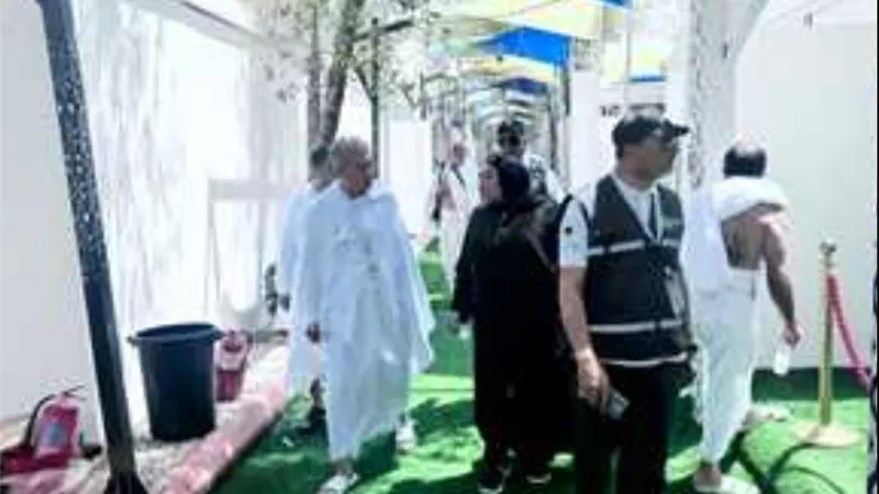 ضمن الحجاج المتعجلي..ن وزير السياحة المصري ينتهي من أداء مناسك الحج 