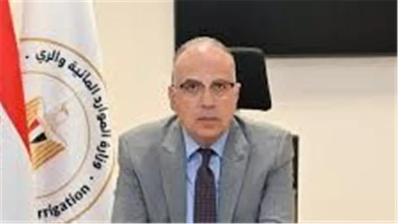 وزير الري يجتمع مع نظيره السوداني لبحث التعاون المائي بين البلدين