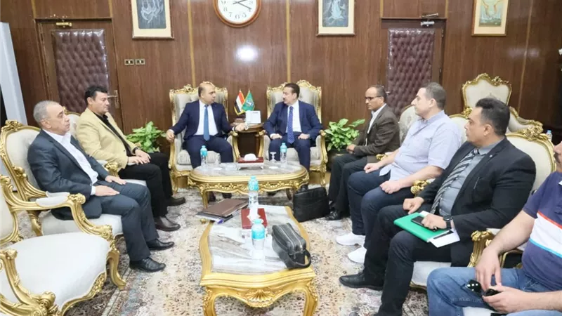 محافظ المنوفية يلتقى وفد البيئة لتعزيز أوجه التعاون بمجال المخلفات الصلبة