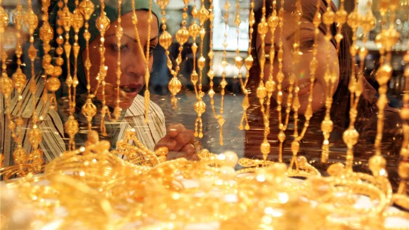 سعر الذهب اليوم الخميس 12-6-2025.. مفاجآت في عياري 21 و24