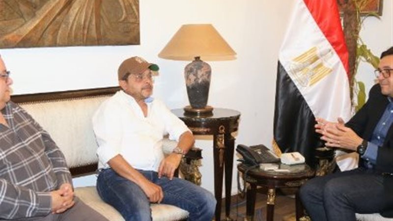  لقاء محمد هنيدي