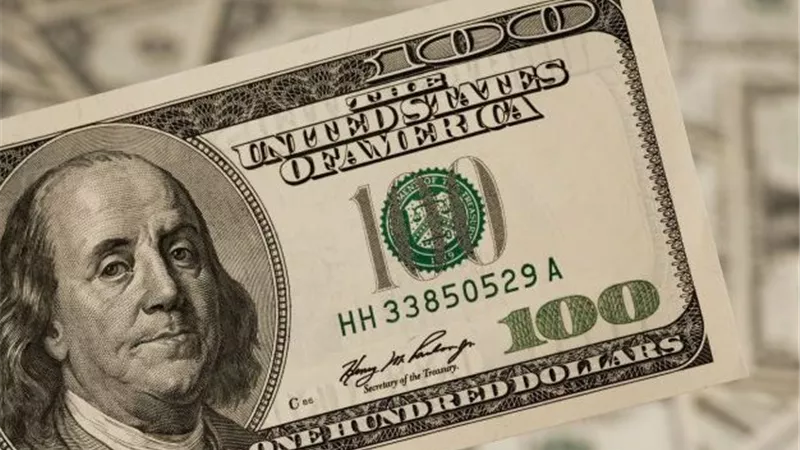  قبل أن تسافر إلى أمريكا.. اعرف سعر الدولار اليوم الجمعة 13-6-2025 