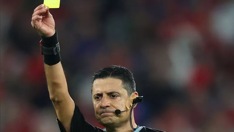 تعرف على طاقم تحكيم مباراة الأهلي وانتر ميامي بافتتاح كأس العالم للأندية