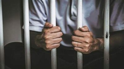 «عتاب انتهى بجريمة».. قصة شاب أنهى حياة والد خطيبته داخل شقته بالإسكندرية