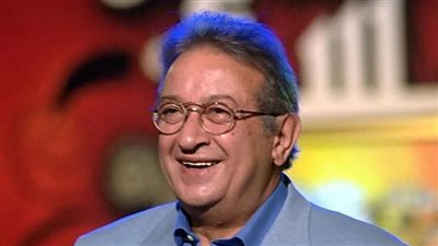 بعد انهيار منزله القديم في السيدة زينب.. نور الشريف يتصدر التريند