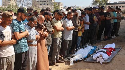 الدفاع المدني بغزة: استشهاد 72 فلسطينيا بنيران الاحتلال أثناء توزيع المساعدات