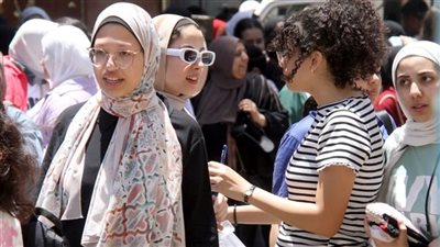 «هتمتحن إيه يوم الحد».. جدول امتحانات الثانوية العامة 2025