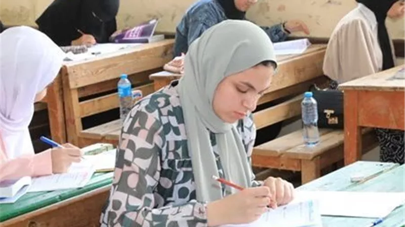 بدء امتحانات الثانوية العامة 2025 رسميًا.. تفاصيل الجدول النهائي 
