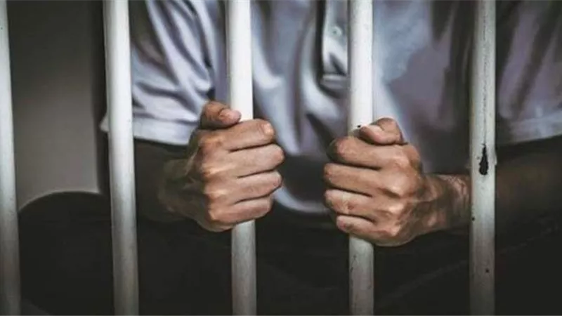 «عتاب انتهى بجريمة».. قصة شاب أنهى حياة والد خطيبته داخل شقته بالإسكندرية