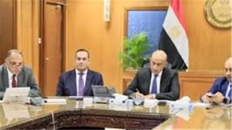 وزير التعليم يتابع انضباط اليوم الأول لامتحانات الثانوية العامة 2025