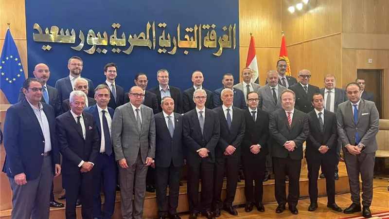 غرفة بورسعيد التجارية تناقش الفرص الاستثمارية في مؤتمر نوعي