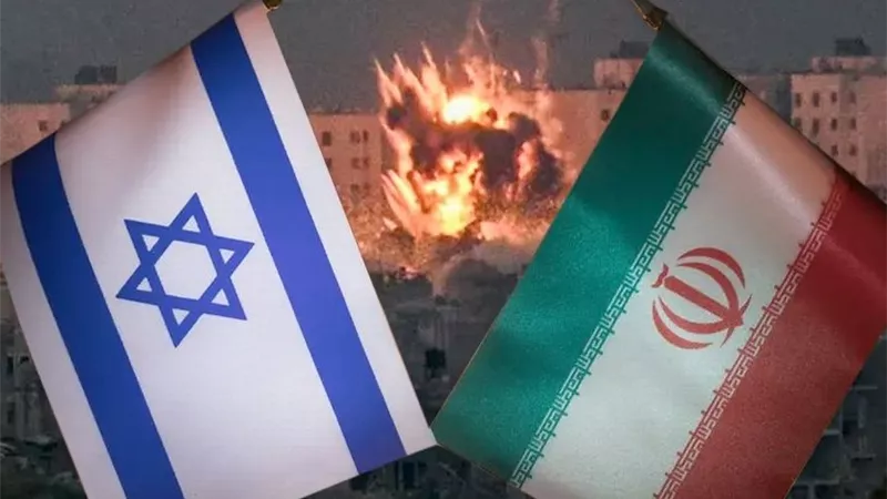 إعلام إيراني يعلن تمديد إلغاء الرحلات الداخلية والدولية حتى ظهر الأحد