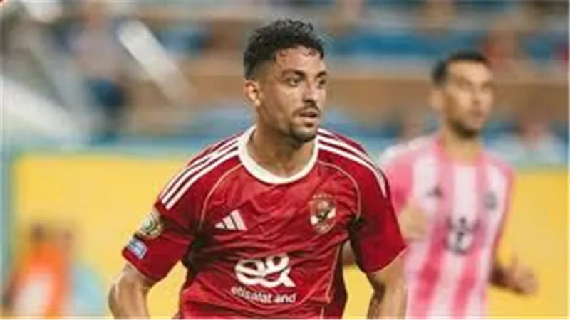 الأهلي يعلن بشكل رسمي تمديد عقد طاهر محمد طاهر حتى 2029