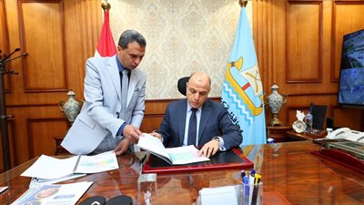 محافظ كفر الشيخ يعتمد نتيجة الشهادة الإعدادية بنسبة نجاح 80.17%.. رابط النتيجة