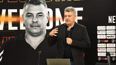 اتحاد اليد يقدم المدير الفني الجديد للمنتخب في مؤتمر صحفي