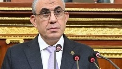 النائب عادل عبد الفضيل يكشف سبب تأخر «النواب» في إنهاء بعض مشاريع القوانين (خاص)