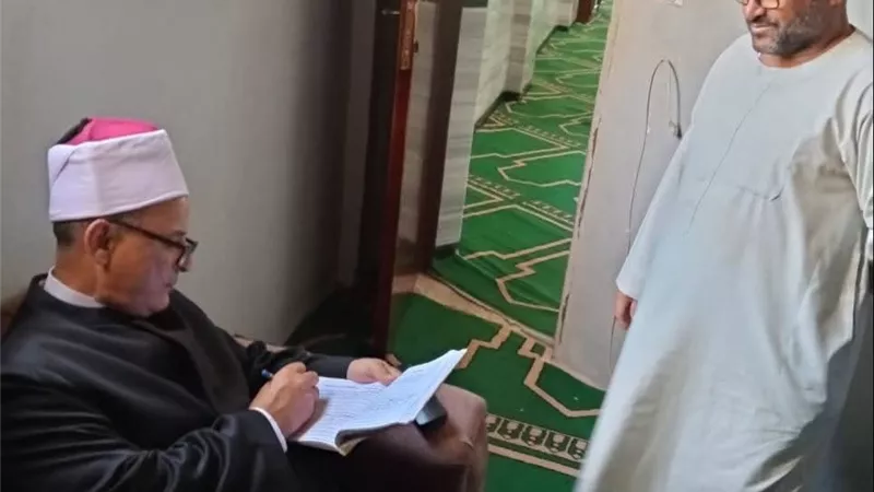 مدير أوقاف كفر الشيخ يتفقد مساجد بلطيم لمتابعة انتظام العمل وتنفيذ الأنشطة الدعوية
